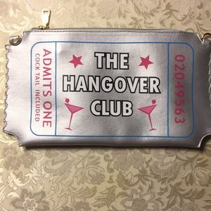 Purse with metal strap Hello 3 am USA